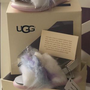 NEW-UGG infant Rainbow Unicorn sandal